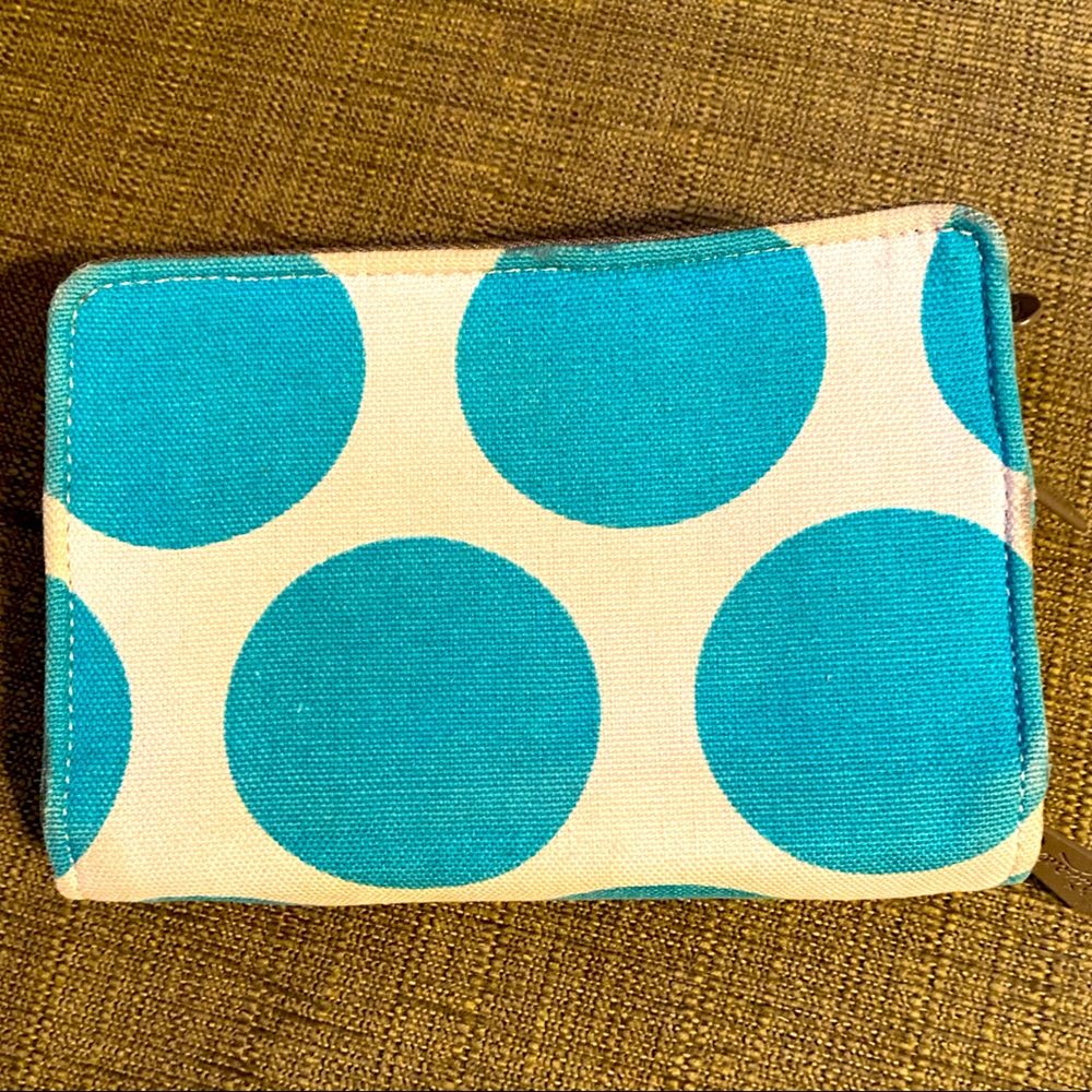 Thirty One Wallet